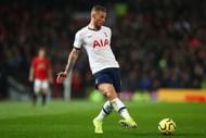 Toby Alderweireld's long passes could be dangerous for Chelsea's defence